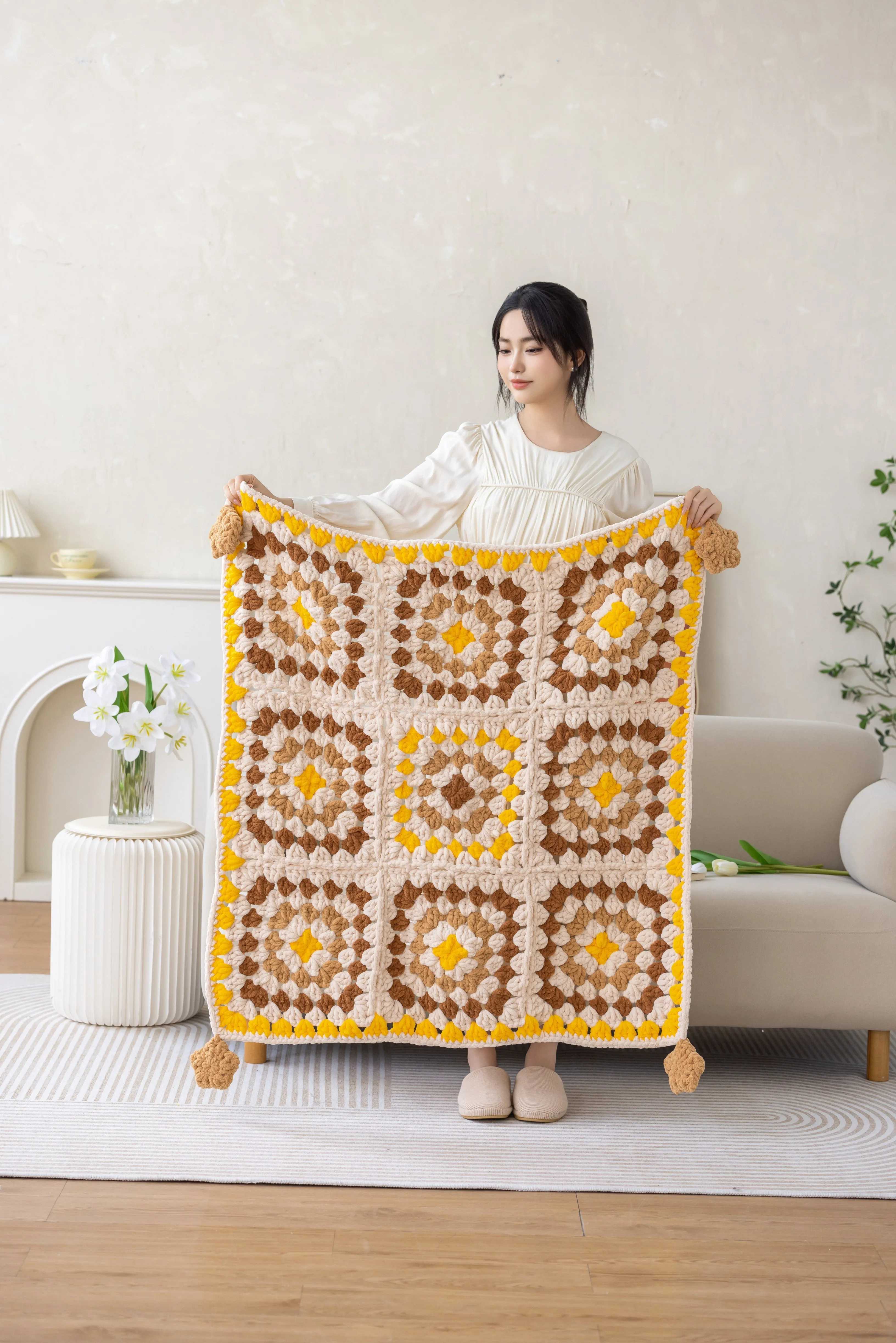 Puffy Square Throw crochet project