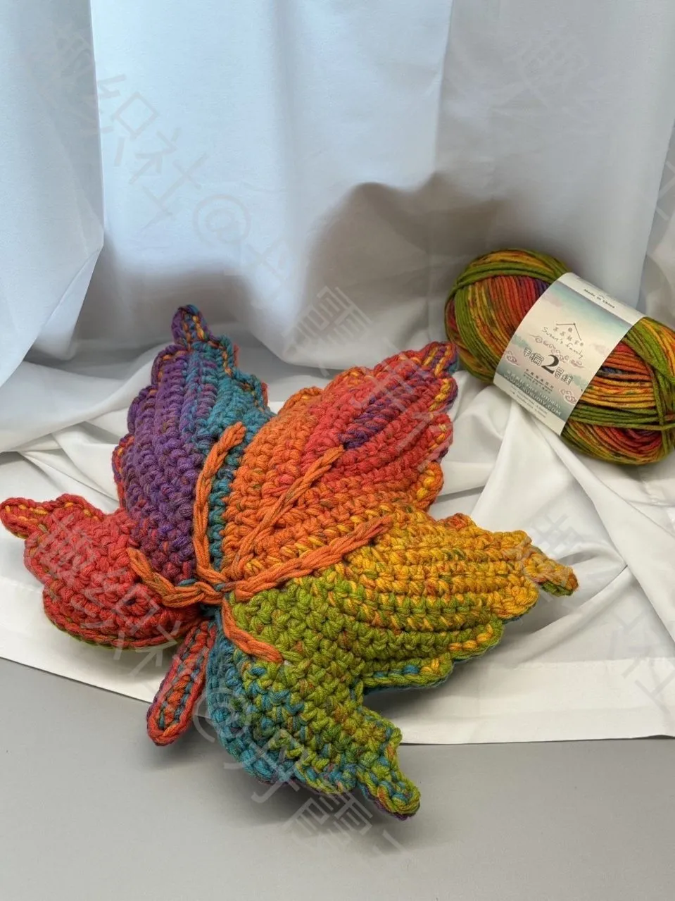 Maple Leaf Pillow crochet project