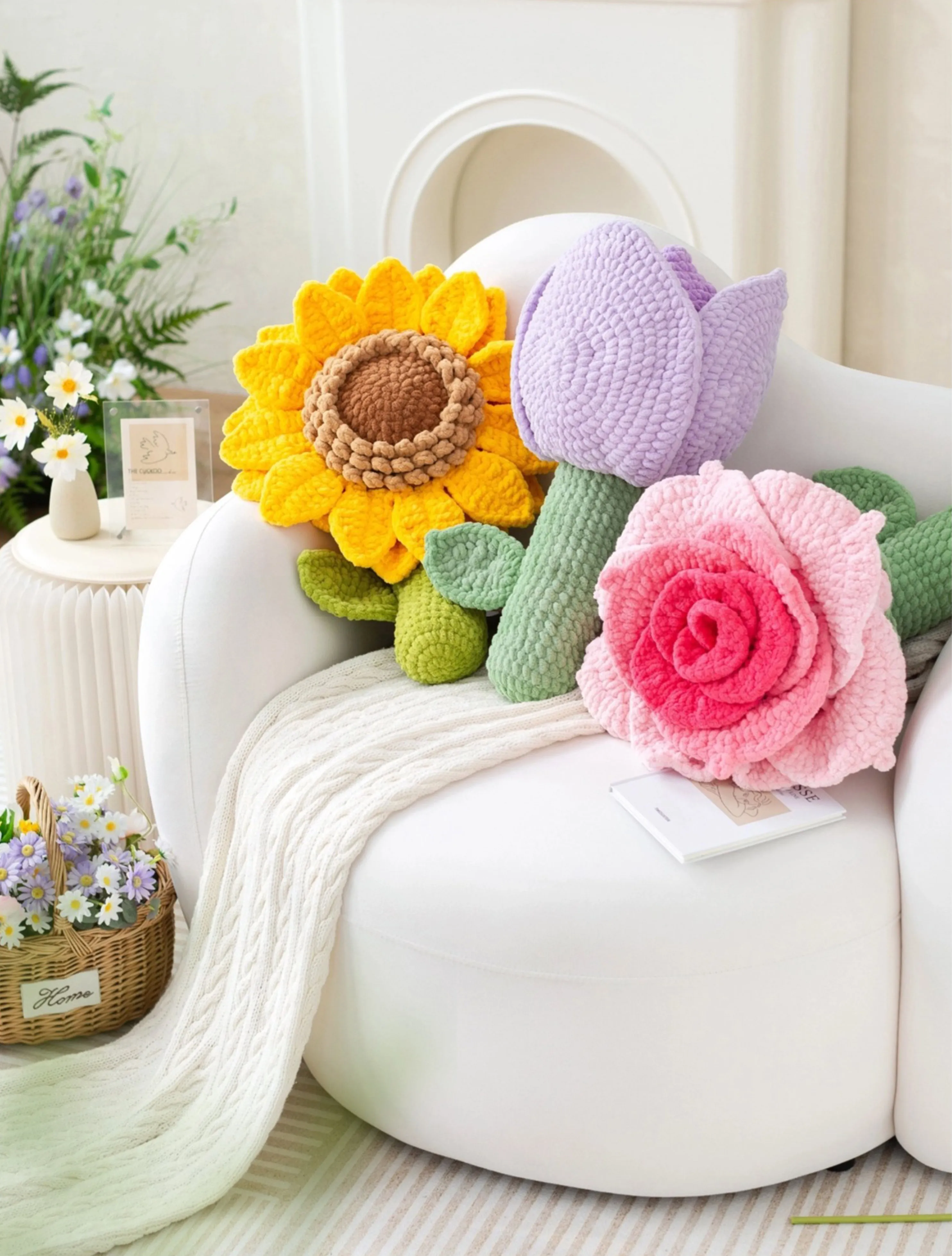 Flower Pillow crochet project