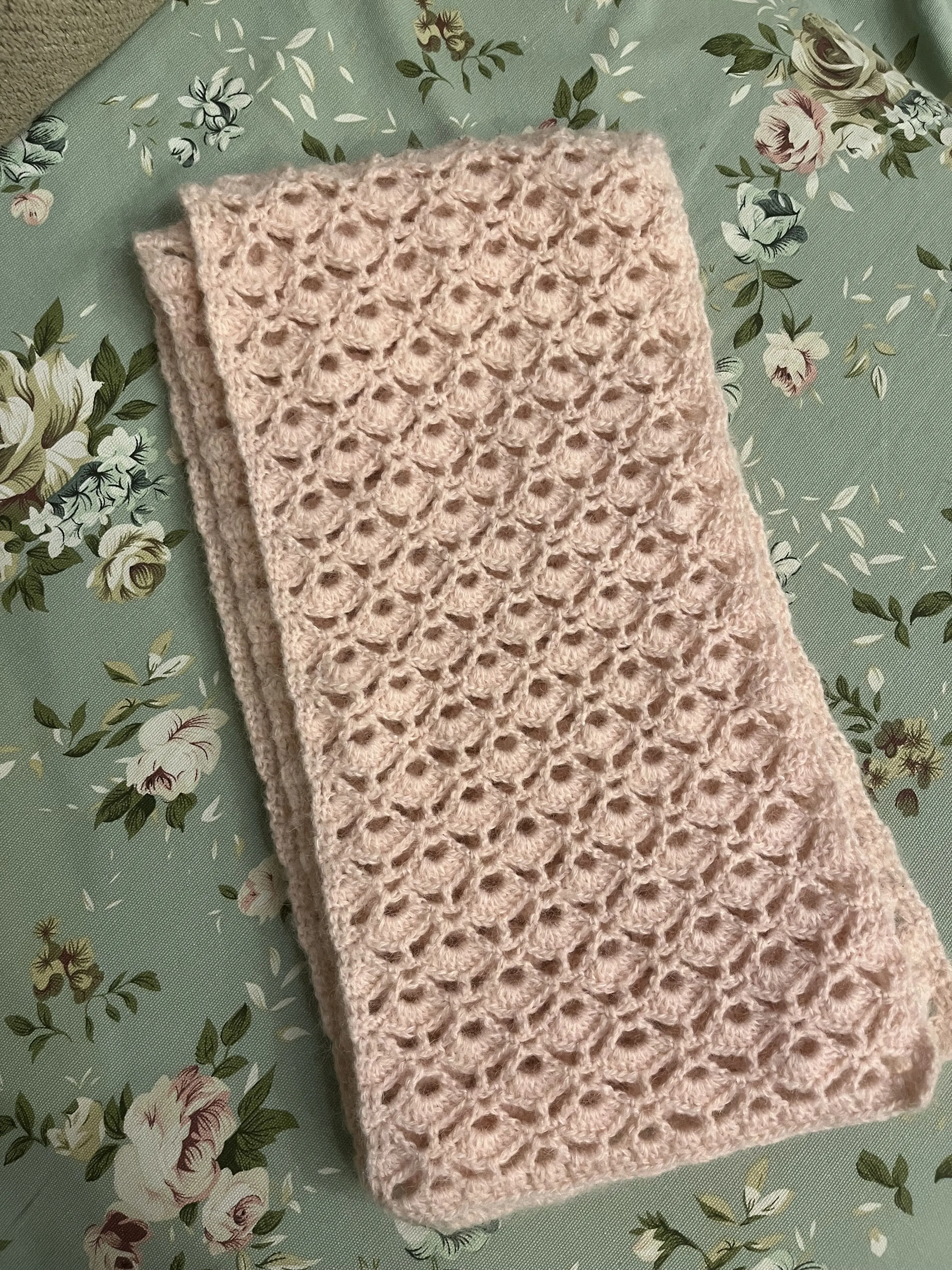 驼颜+南非幼双股线编织围巾, a crochet project shared by 老猫🎉