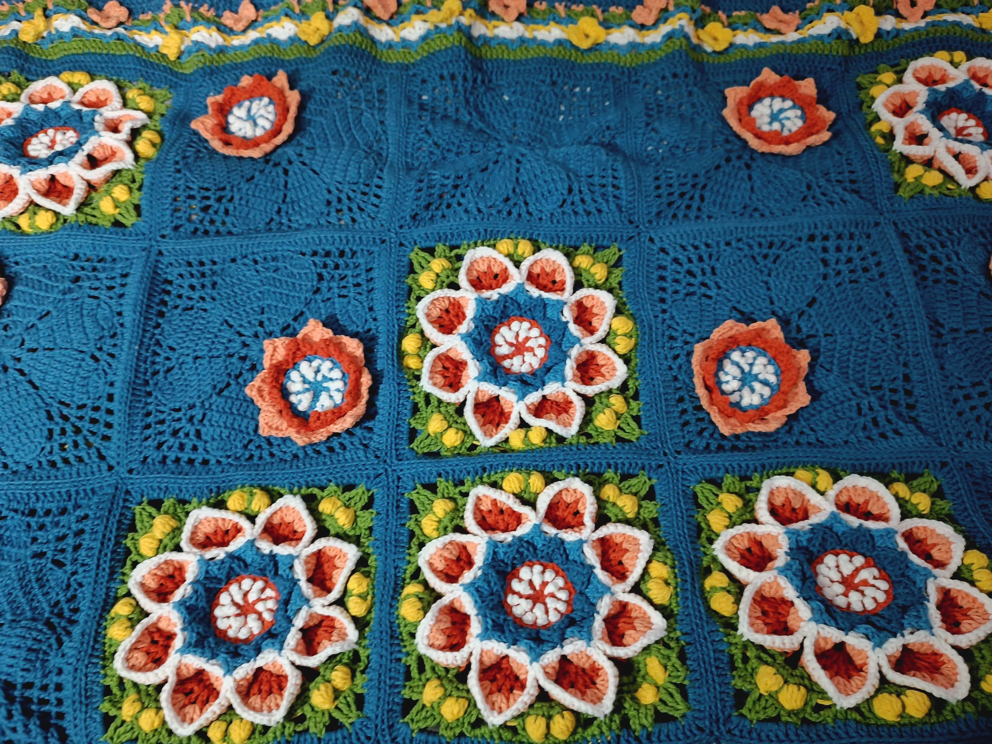 宝相花影壁琉璃毯作业, a crochet project shared by 月兔子