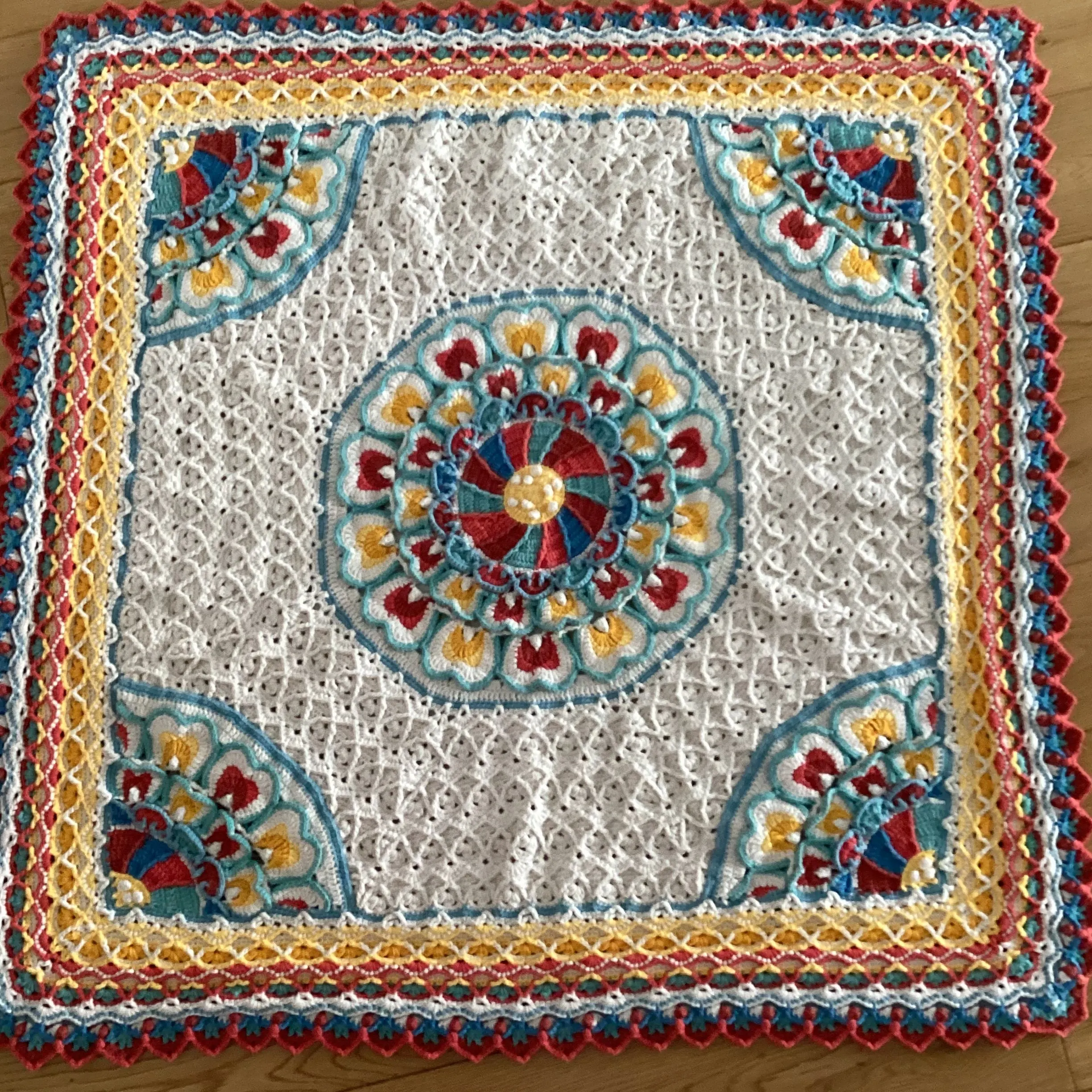 完成, a crochet project shared by 小资