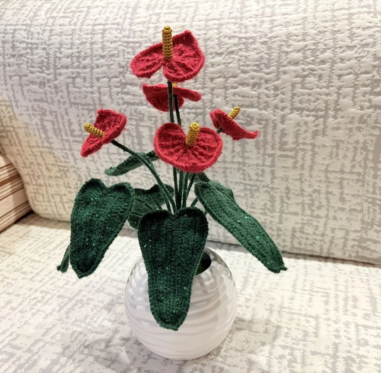 鸿运当头红掌摆件, a crochet project shared by 小孙老师🍰