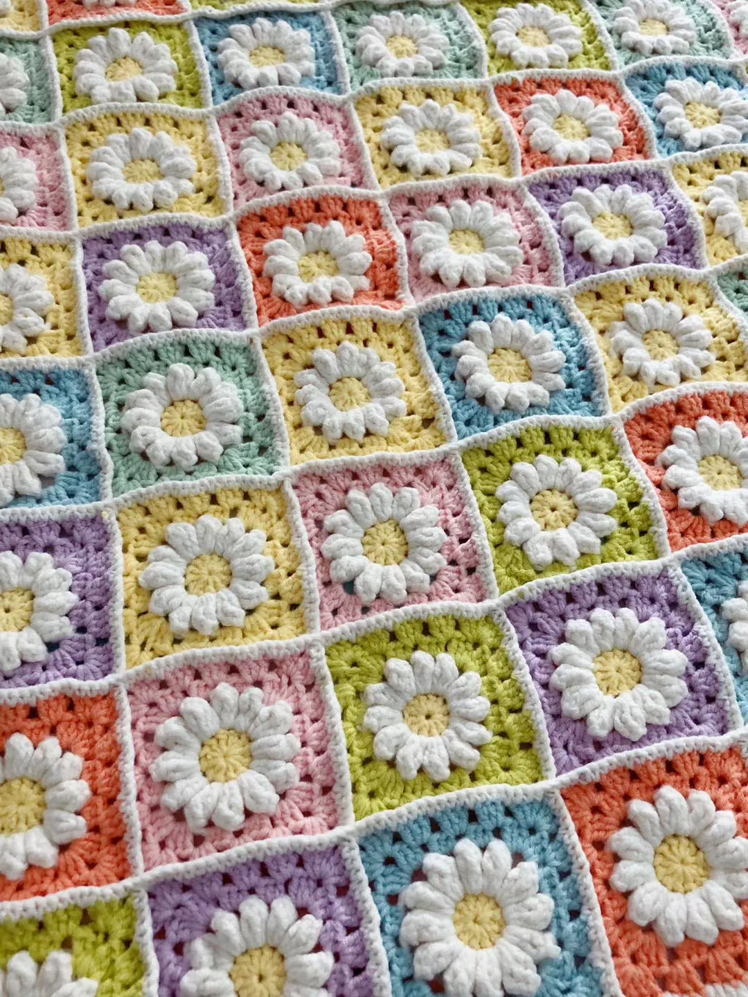 白晶菊毯子, a crochet project shared by 豆瓣酱