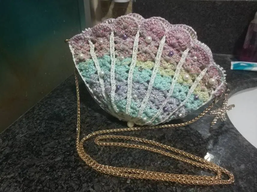贝壳包, a crochet project shared by 睿雪