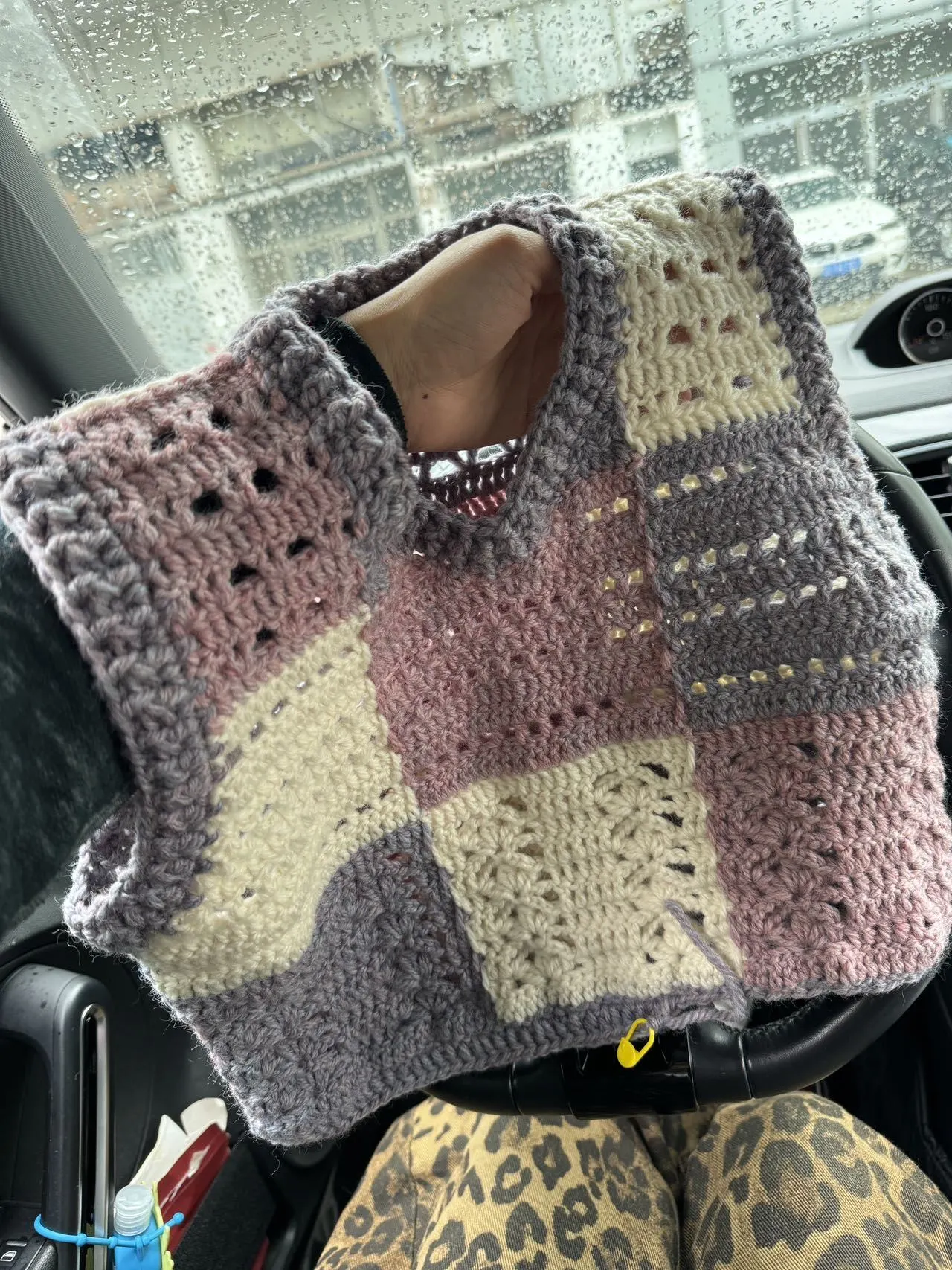 第二件甜茶又来啦！真的是太快了 粗线就是快乐，一周一件！耶耶！, a crochet project shared by 💤今天也没睡醒