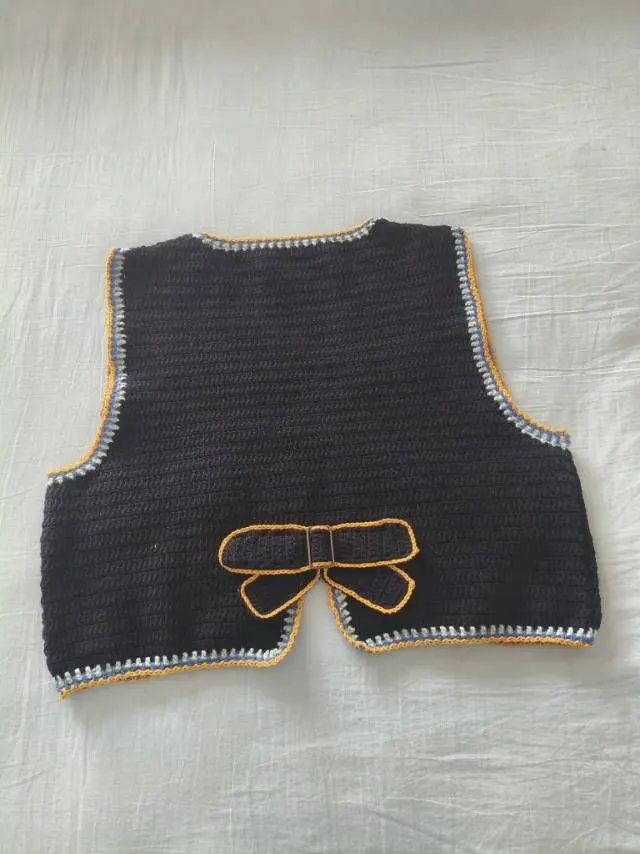背心完工, a crochet project shared by 徐丽平