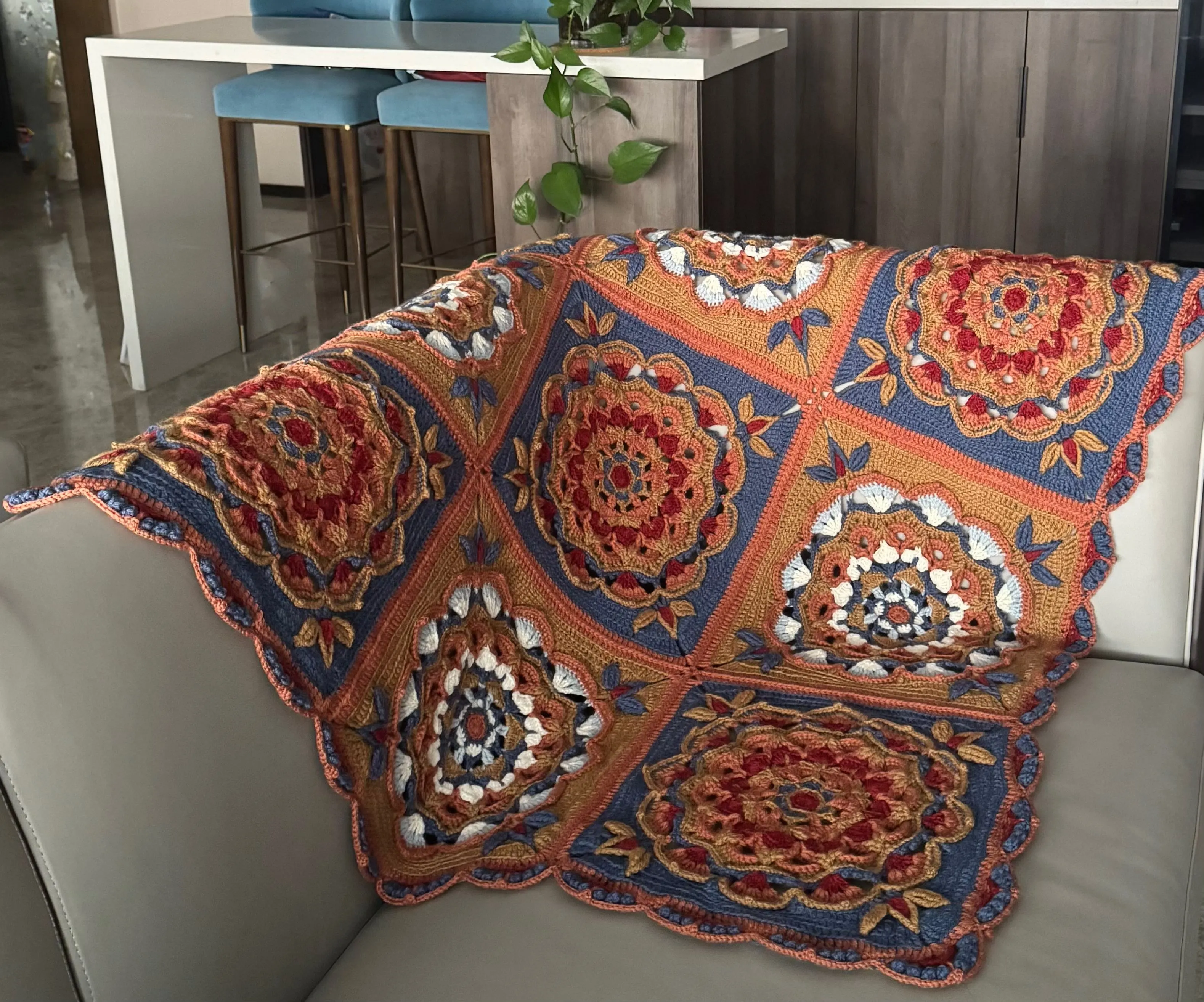九宫格貌似有点小，想加花片又不舍得拆，就这样吧！, a crochet project shared by 六月雪