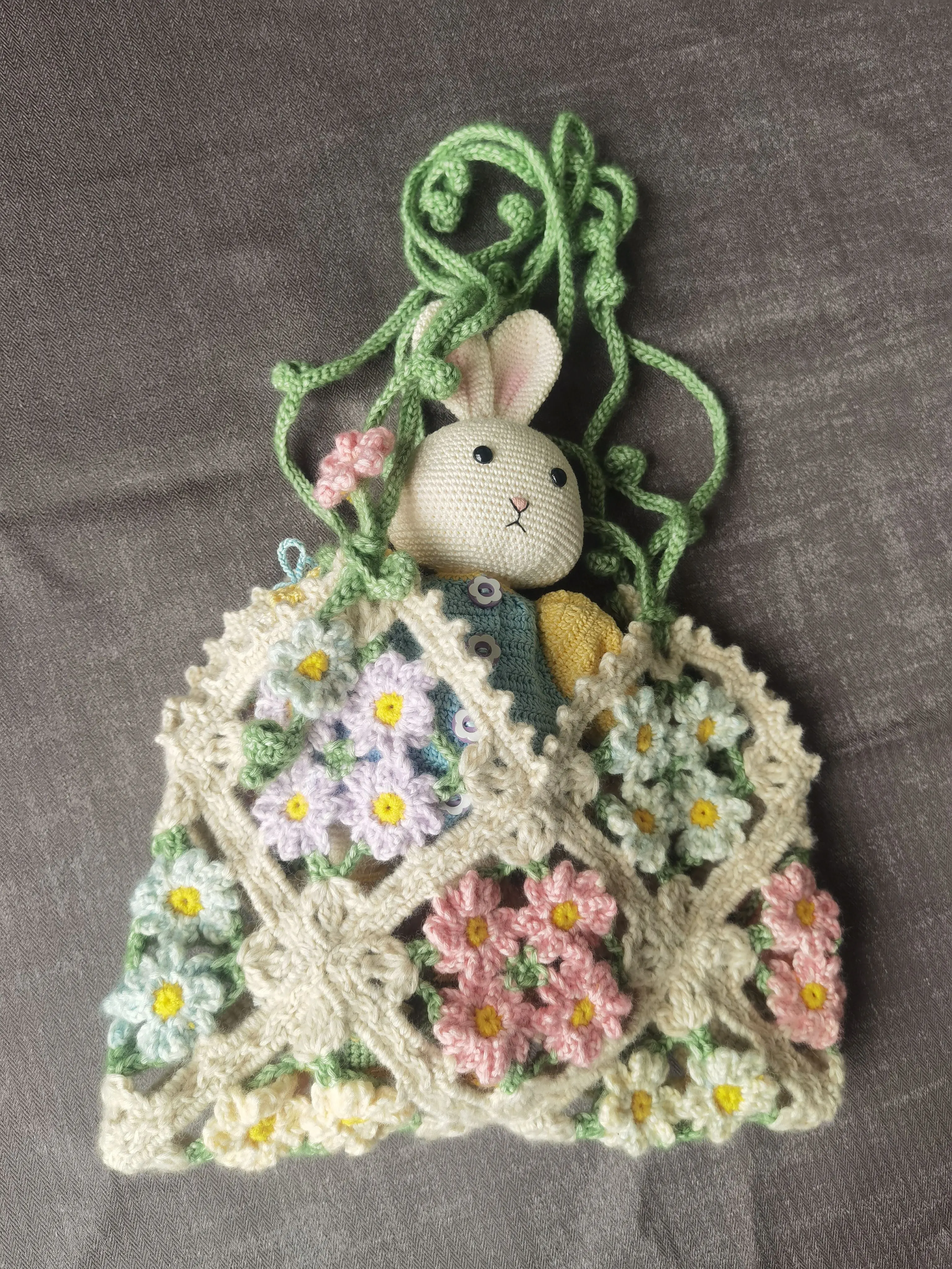 繁花.野径, a crochet project shared by Echo