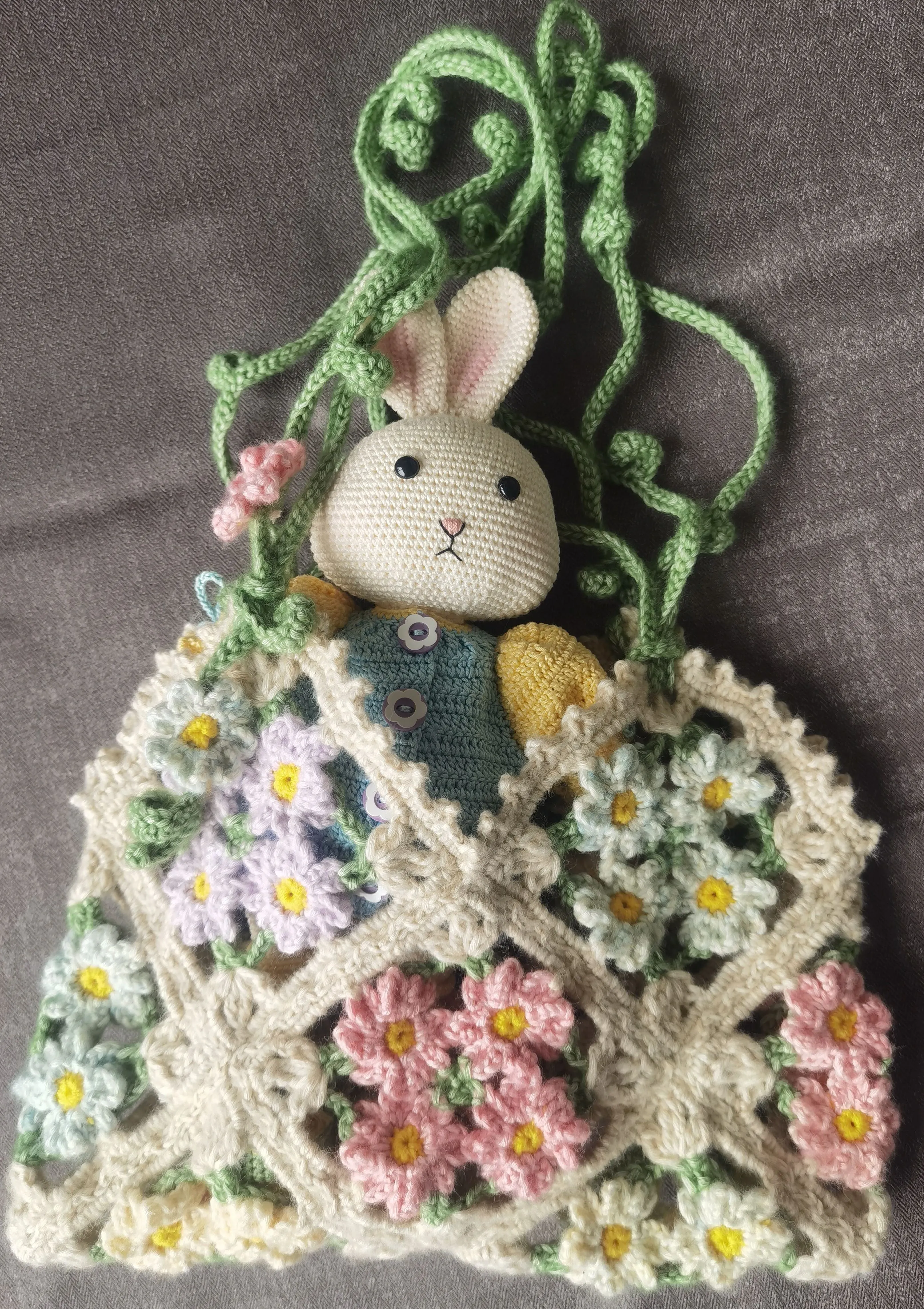 繁花.野径, a crochet project shared by Echo