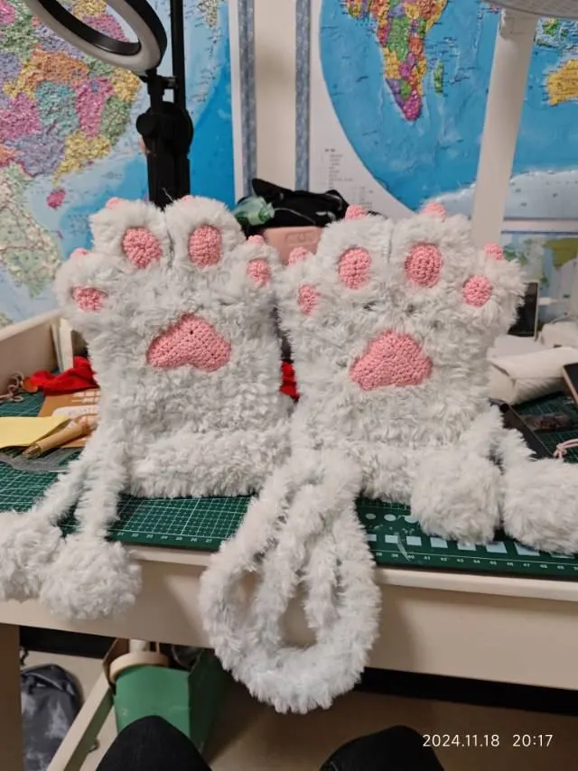 爪爪手套, a crochet project shared by 天