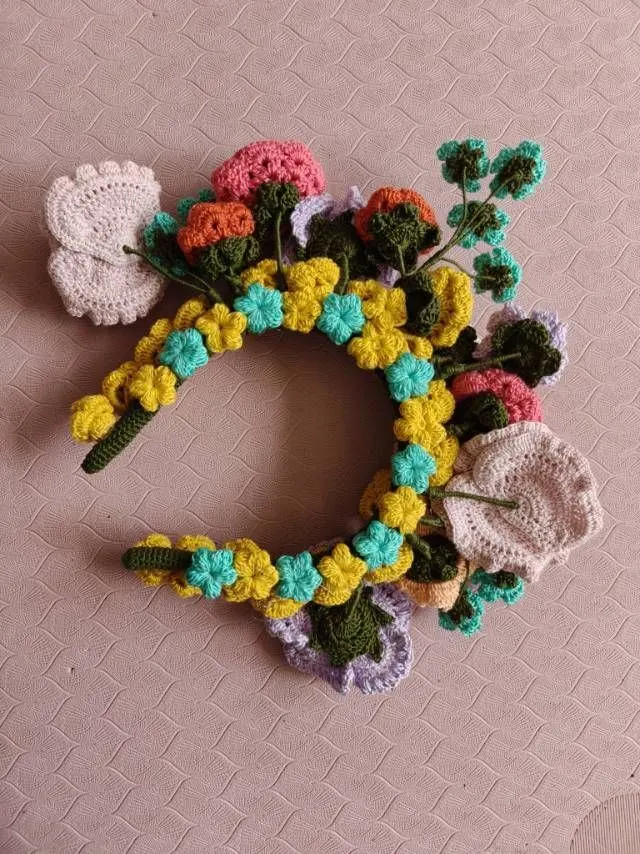 簪花发饰, a crochet project shared by 小菇朵