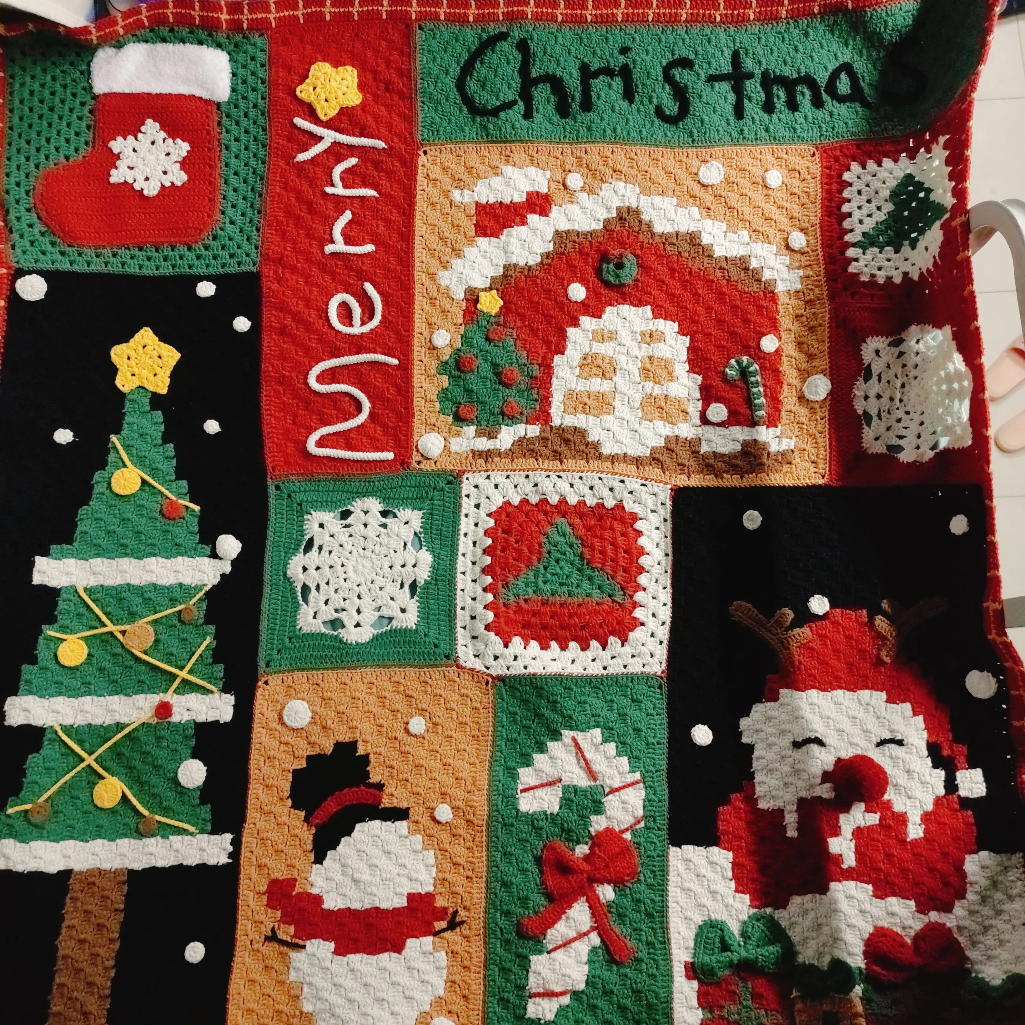 完工喽，勾了整一个月, a crochet project shared by 子杰快飞