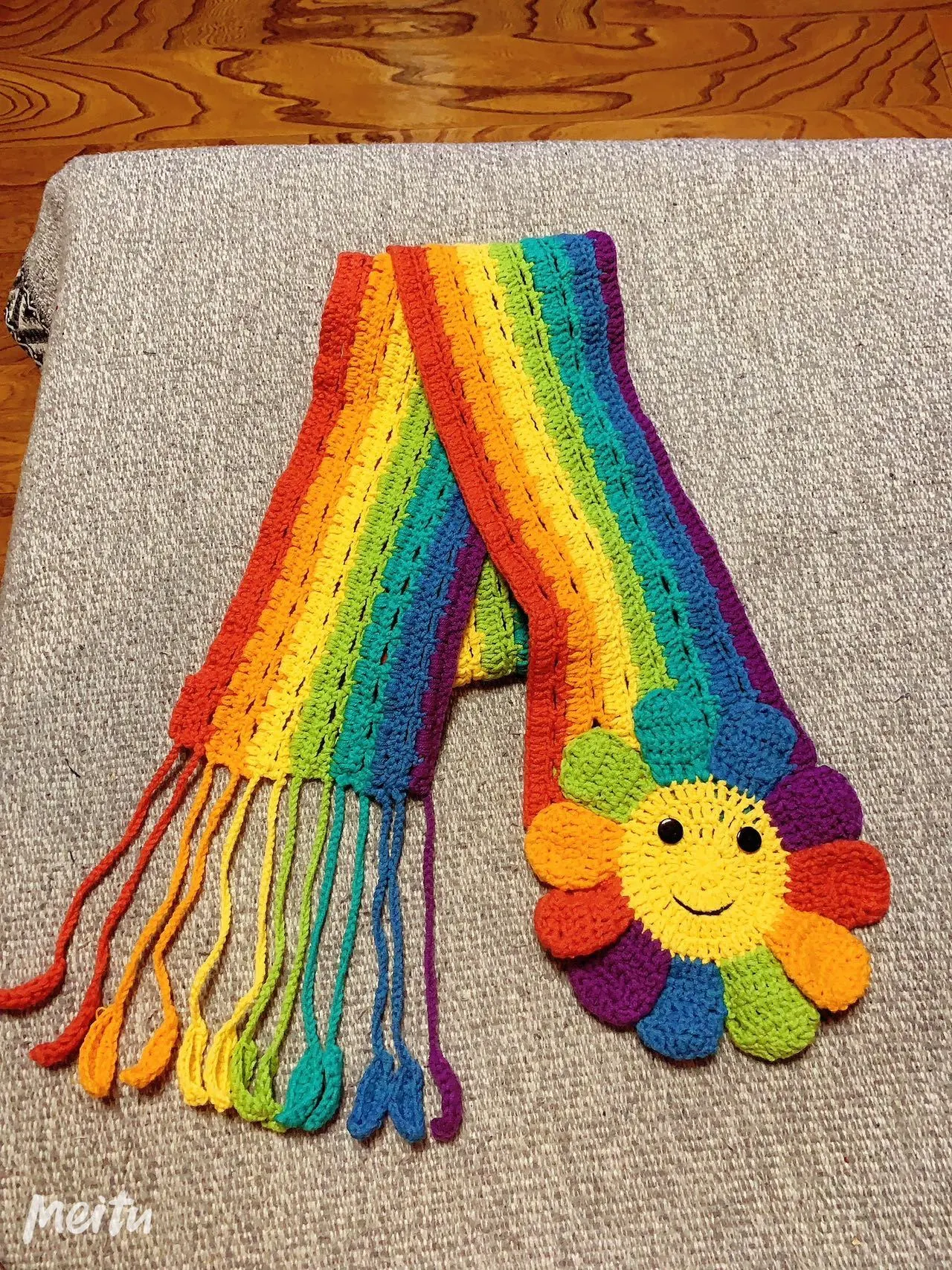 太阳花围巾, a crochet project shared by Clara