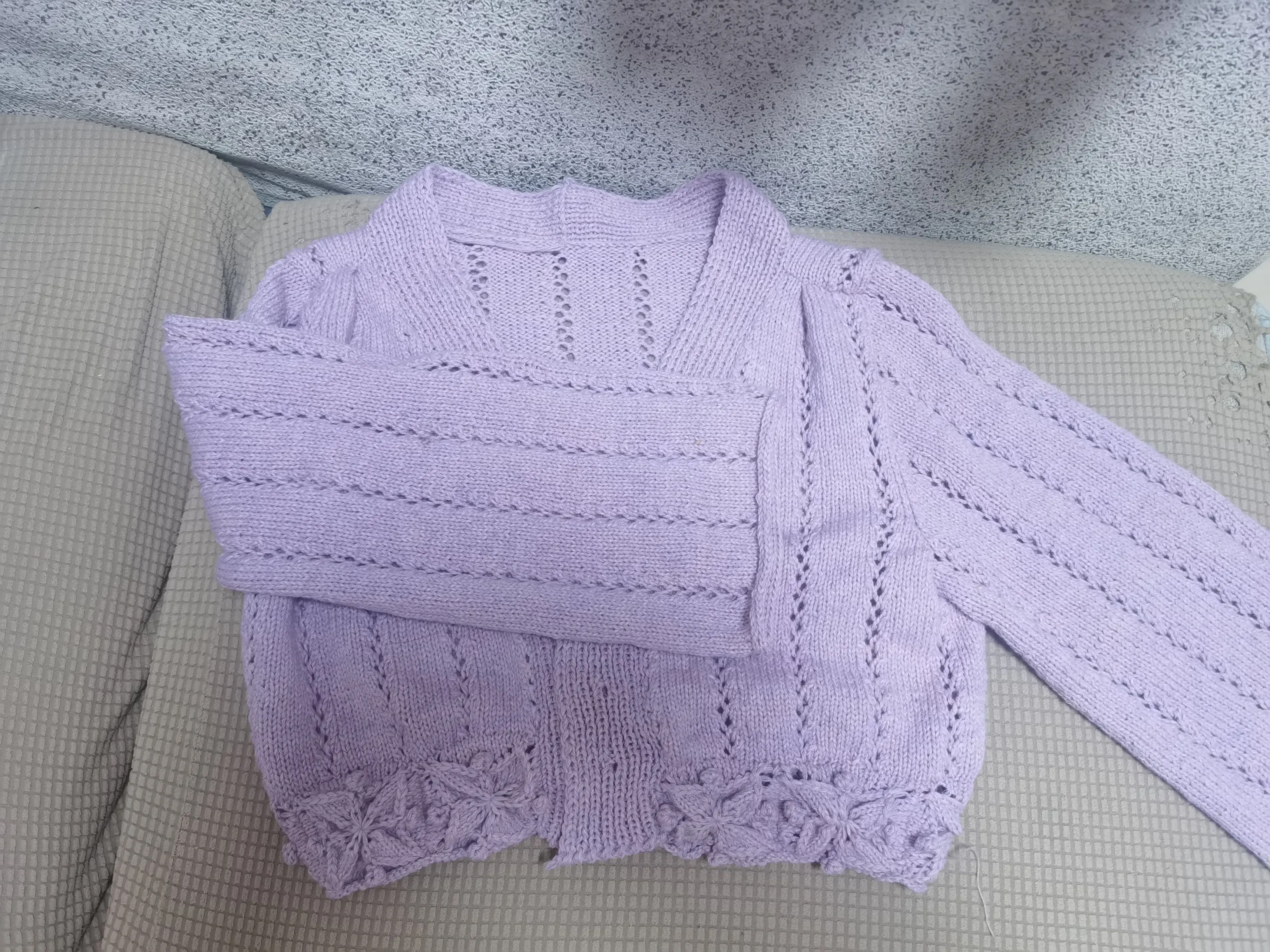 法岚开衫, a crochet project shared by 垚养乐多垚
