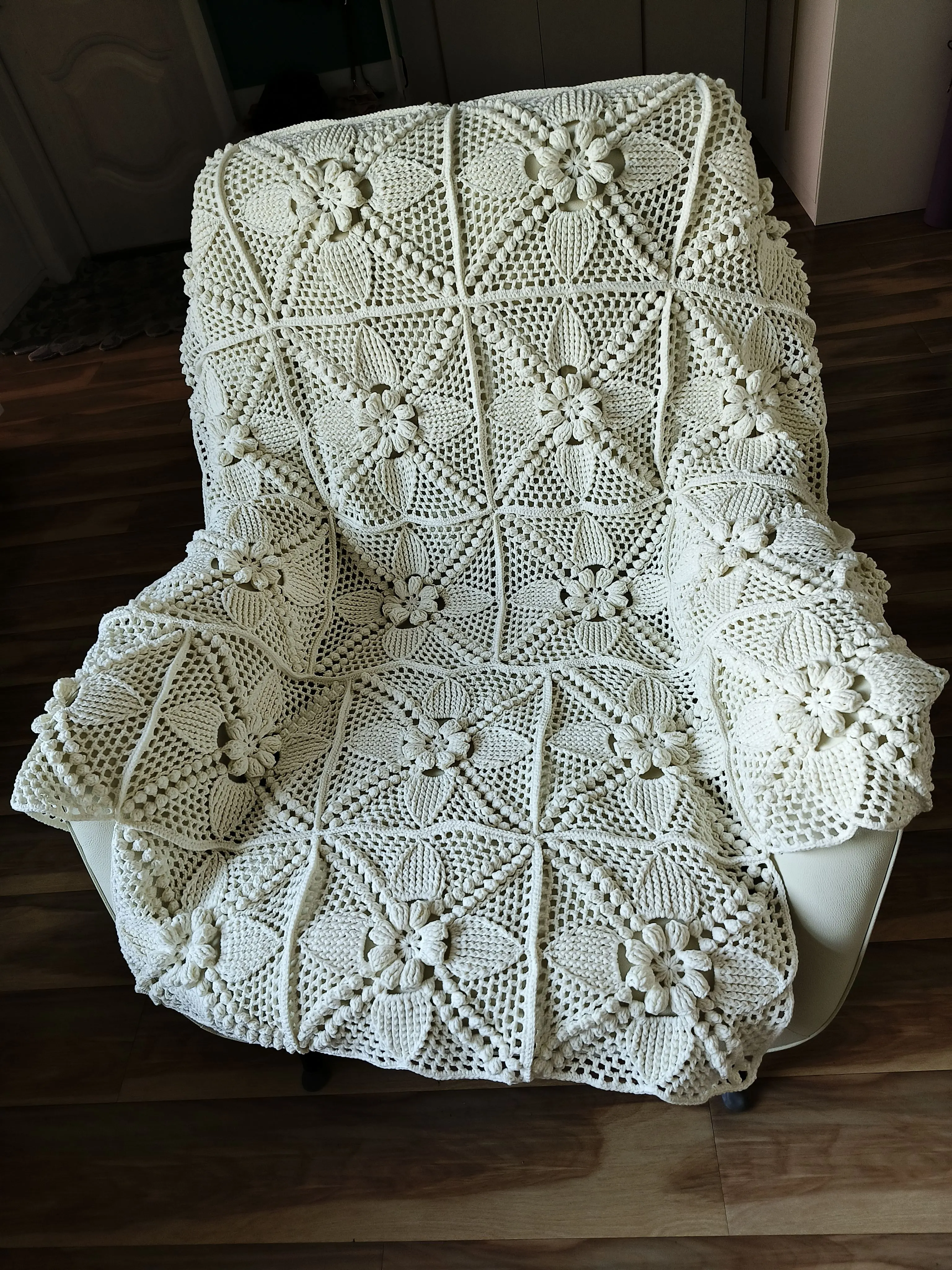 完美收官, a crochet project shared by 棉花糖:)