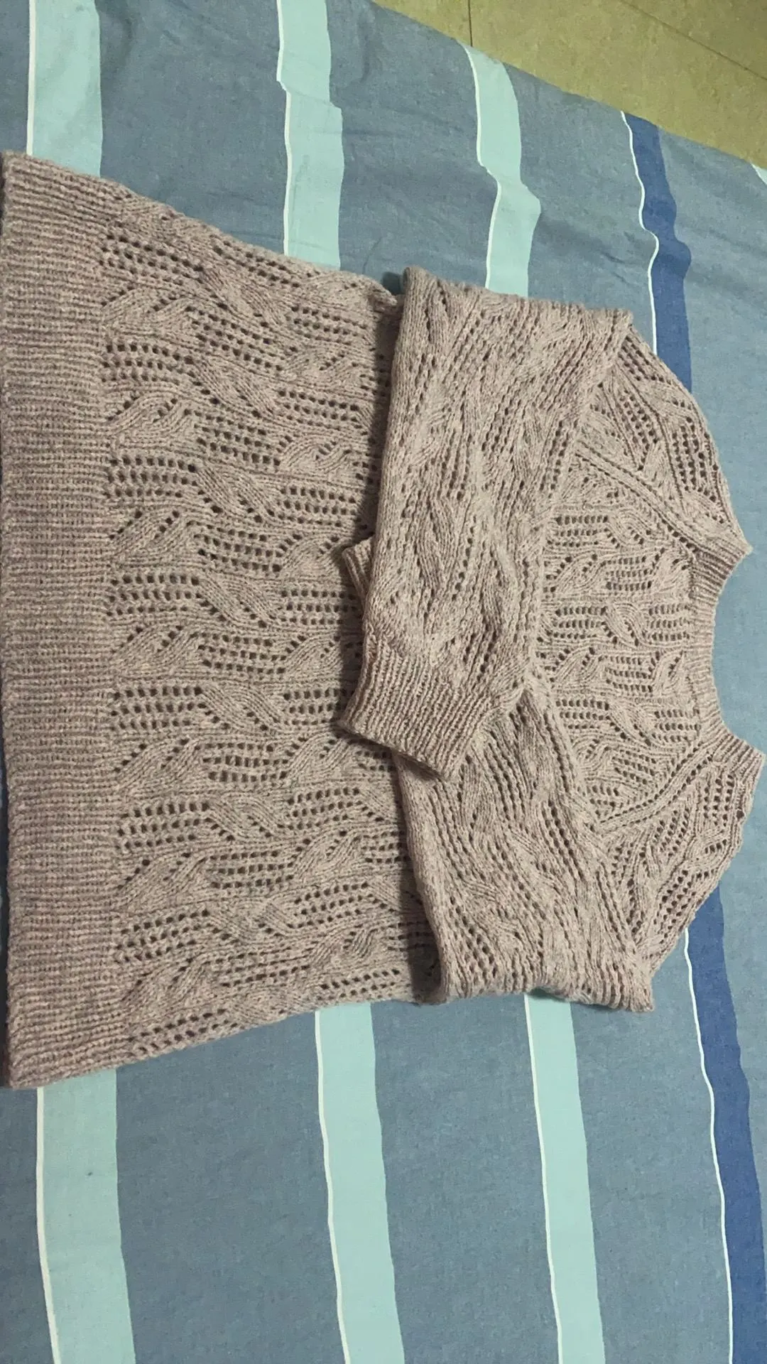 茶语毛衣完成啦!, a crochet project shared by 低调的咖啡