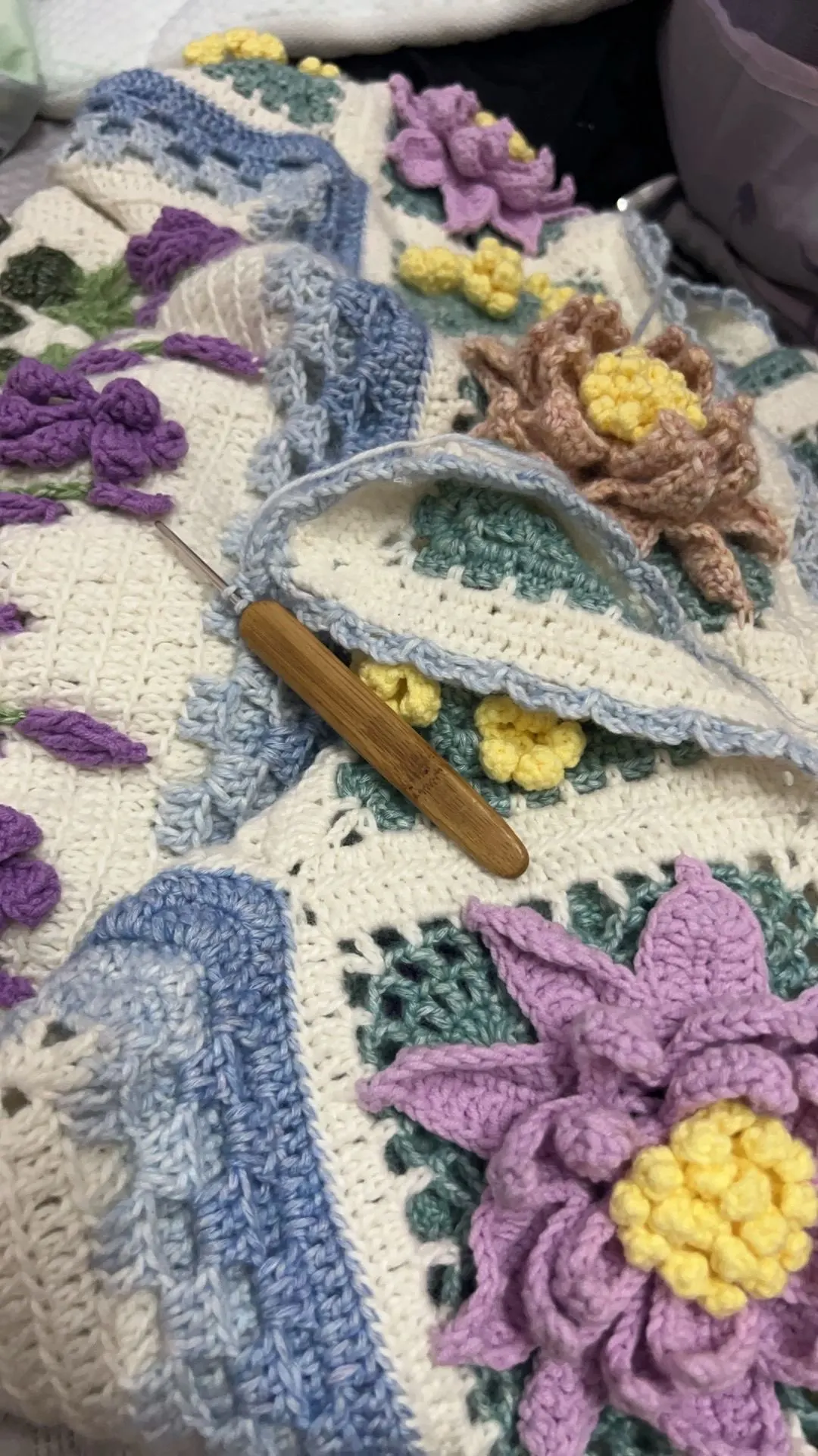 完成中, a crochet project shared by 丛丛呀