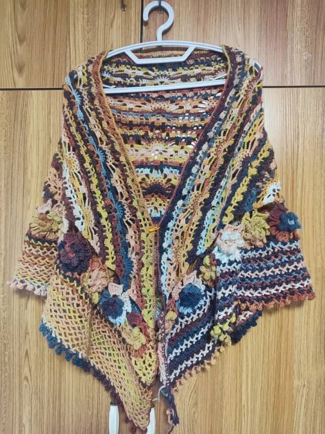 渐晚芙蓉披肩, a crochet project shared by 忘忧草