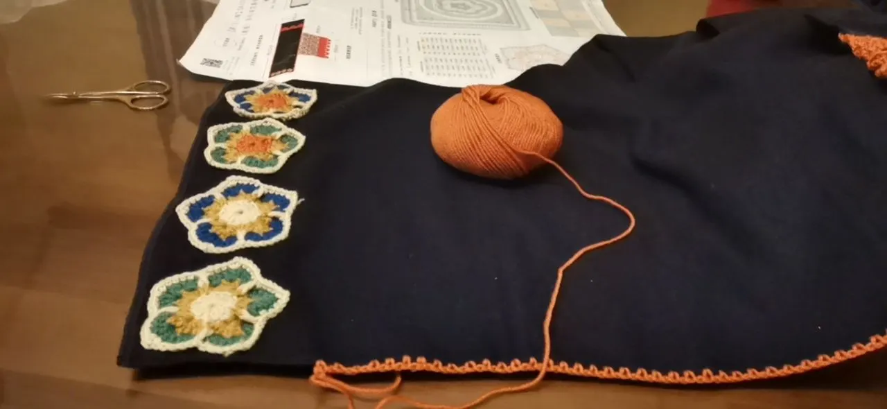 巜敦煌》系列，茶花井披肩, a crochet project shared by 风铃