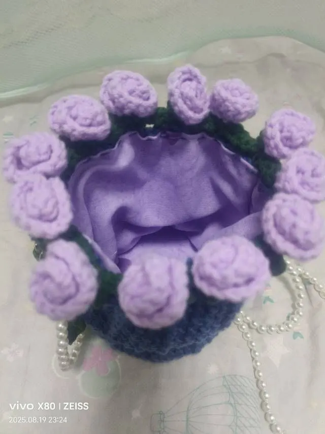 玫瑰花束包, a crochet project shared by 织女❤️