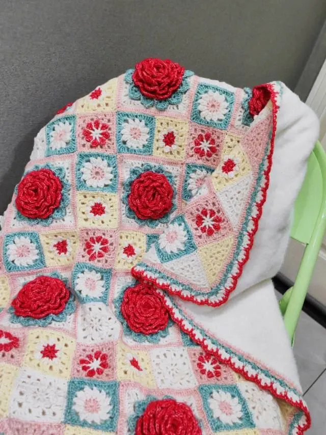 蔷薇盖毯get, a crochet project shared by 留白