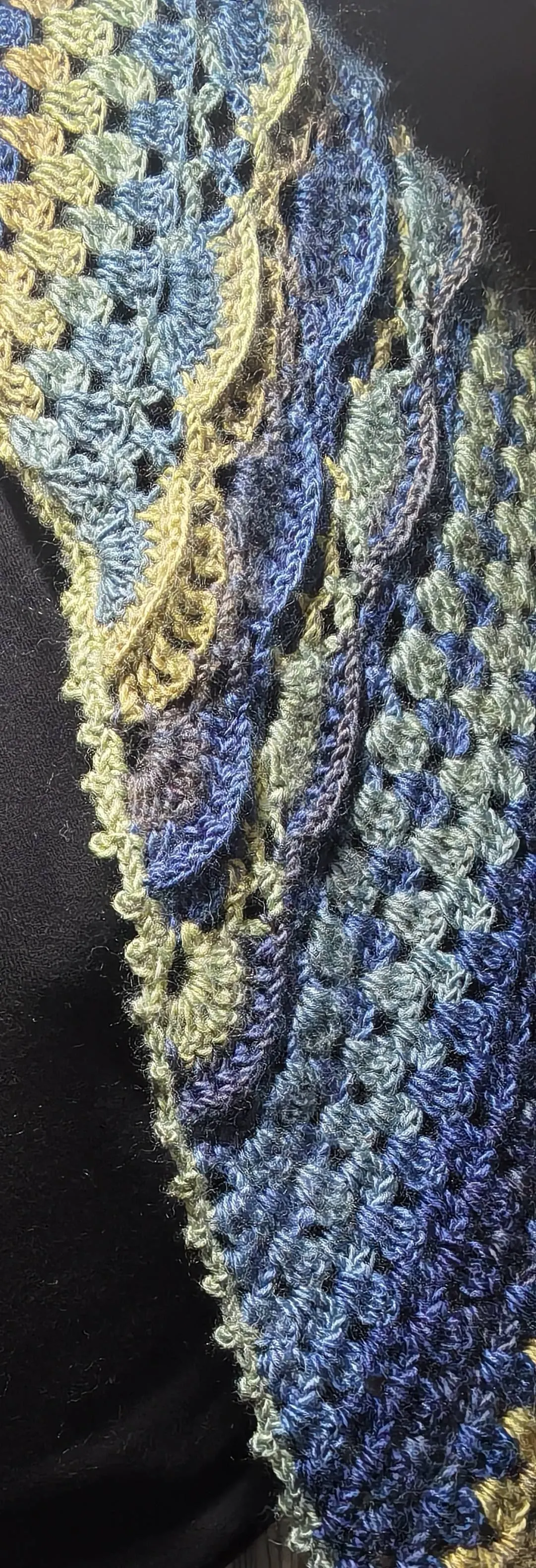 贵夫人披肩自己在边上加了一圈狗牙!, a crochet project shared by 未末