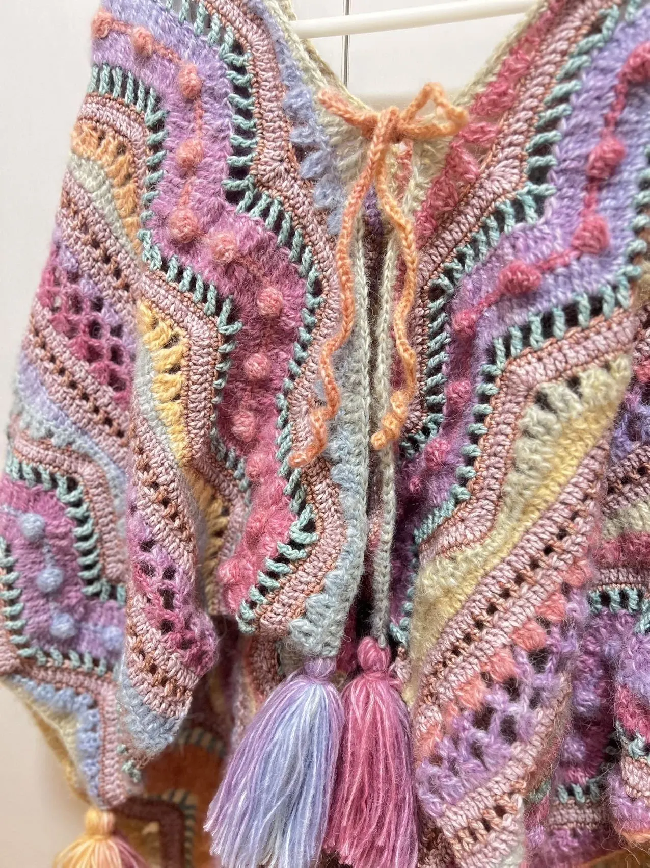 第一件披肩, a crochet project shared by 静。