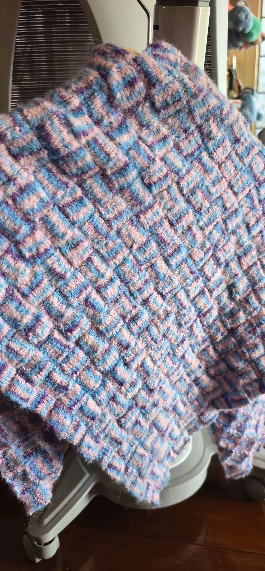 百桦披肩, a crochet project shared by 丹