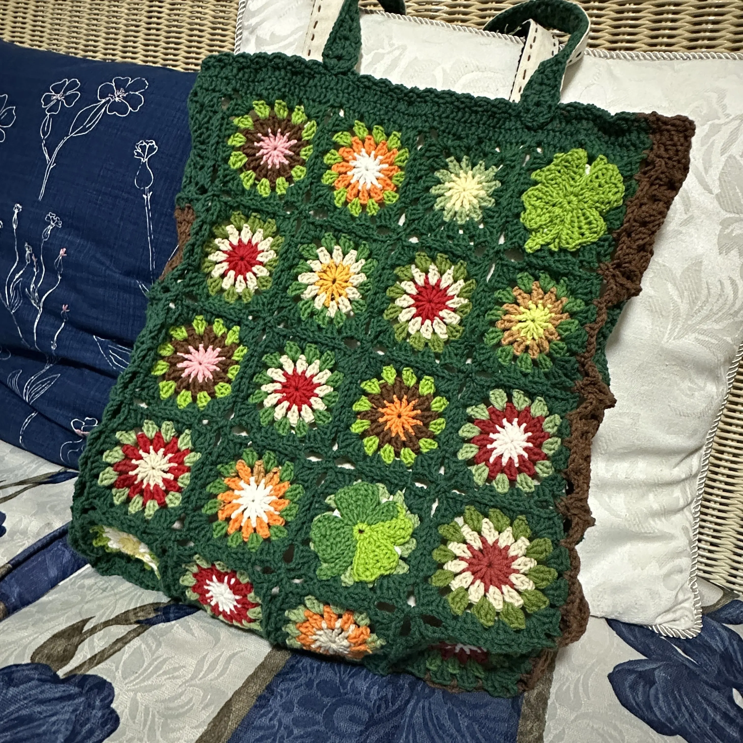 祖母方格包, a crochet project shared by Shirley