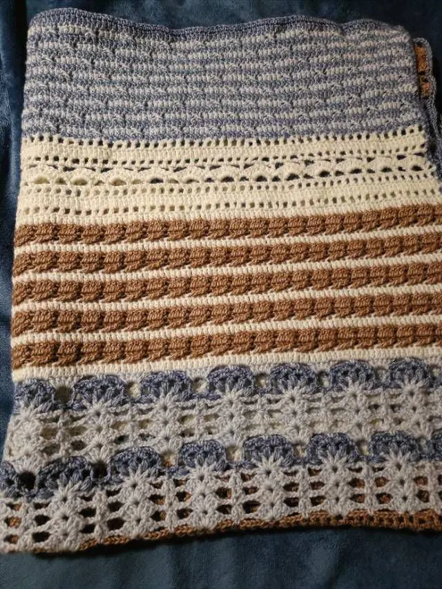 完成, a crochet project shared by 披肩