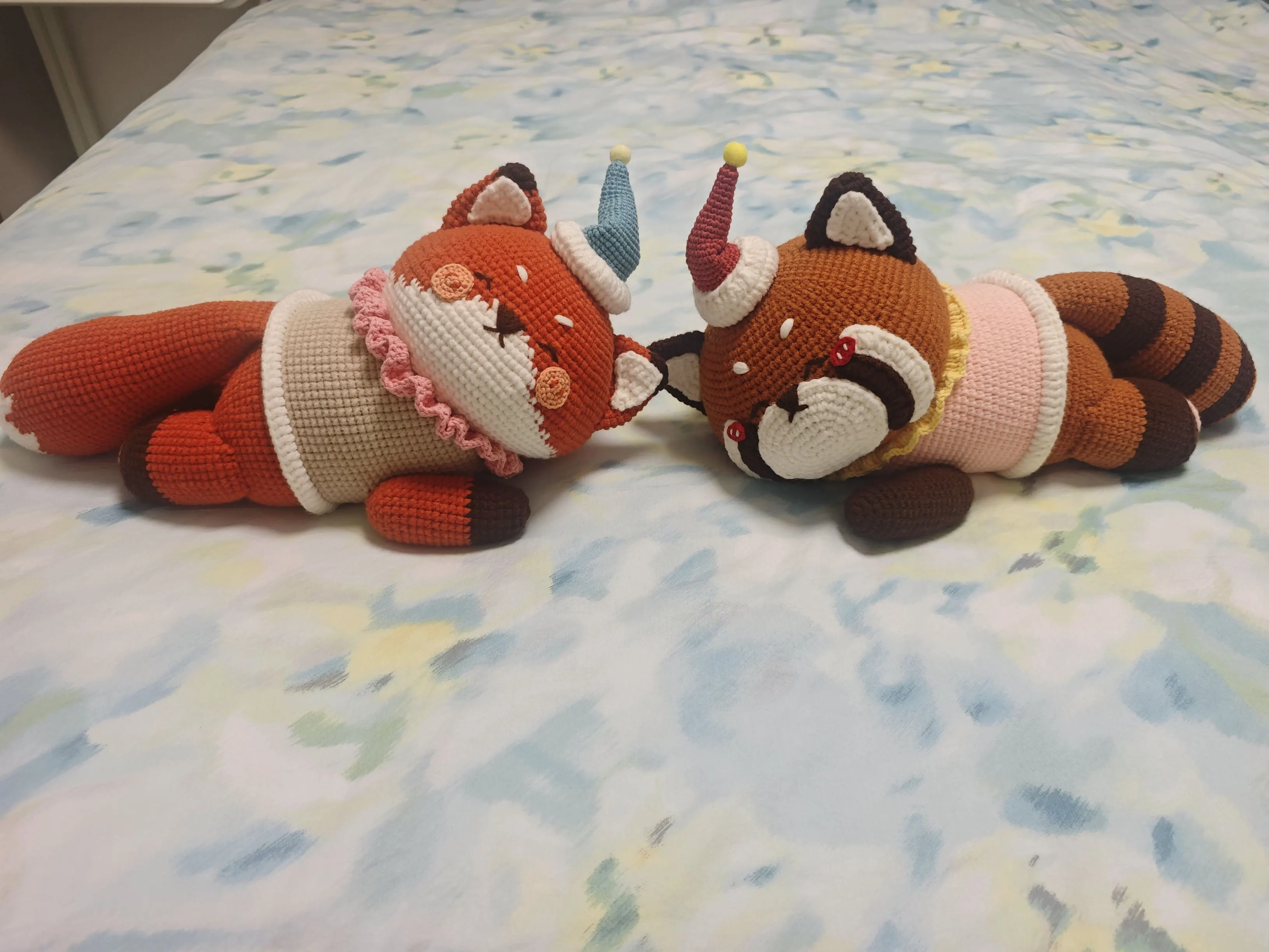 趴趴抱枕, a crochet project shared by 骗子从不撒谎