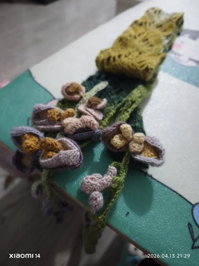 花花发带, a crochet project shared by 张张阿宝