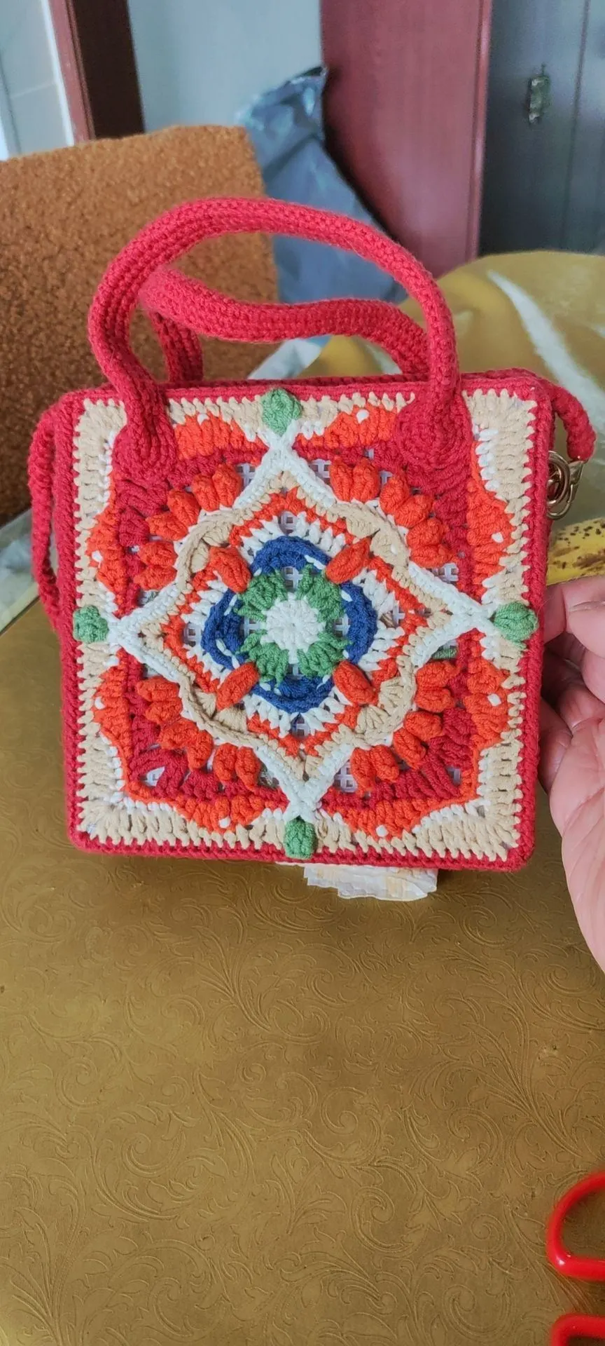 莲花如意包, a crochet project shared by 董梅