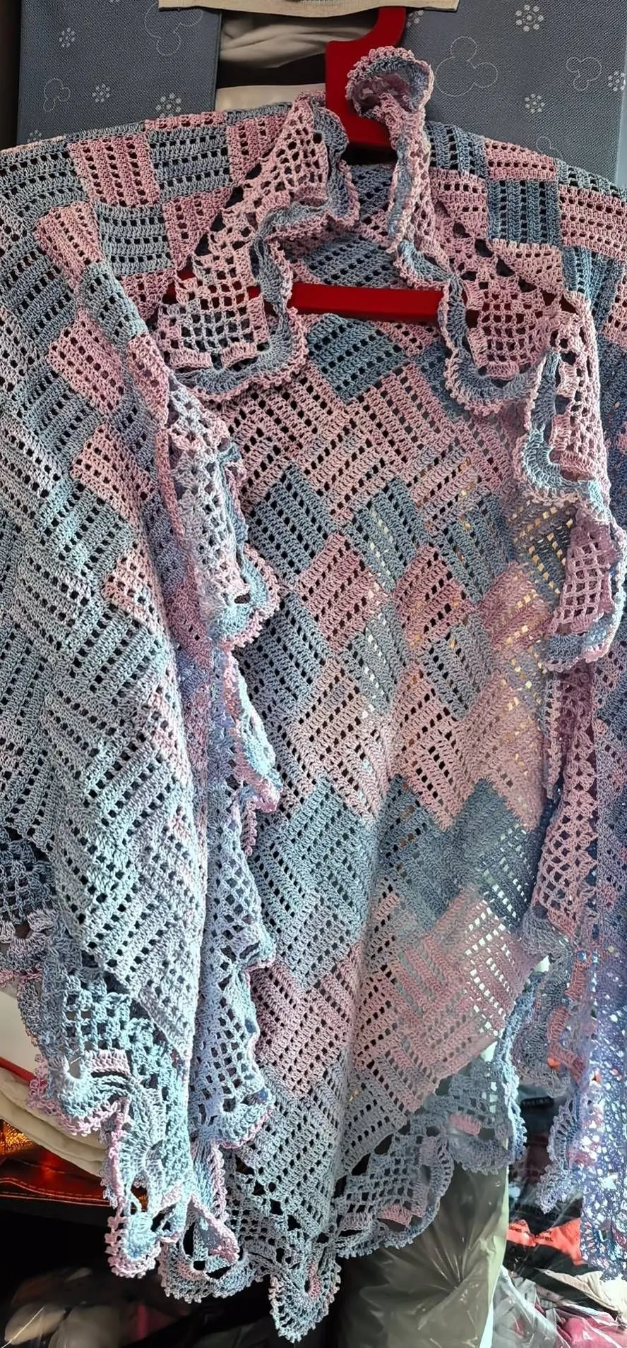 清芬披肩, a crochet project shared by 丹