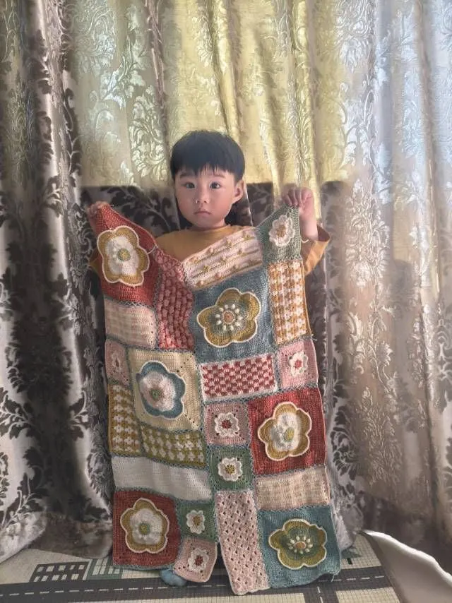 配色好绝, a crochet project shared by s⃘u⃘n⃘n⃘y⃘㈢͊㈢͊