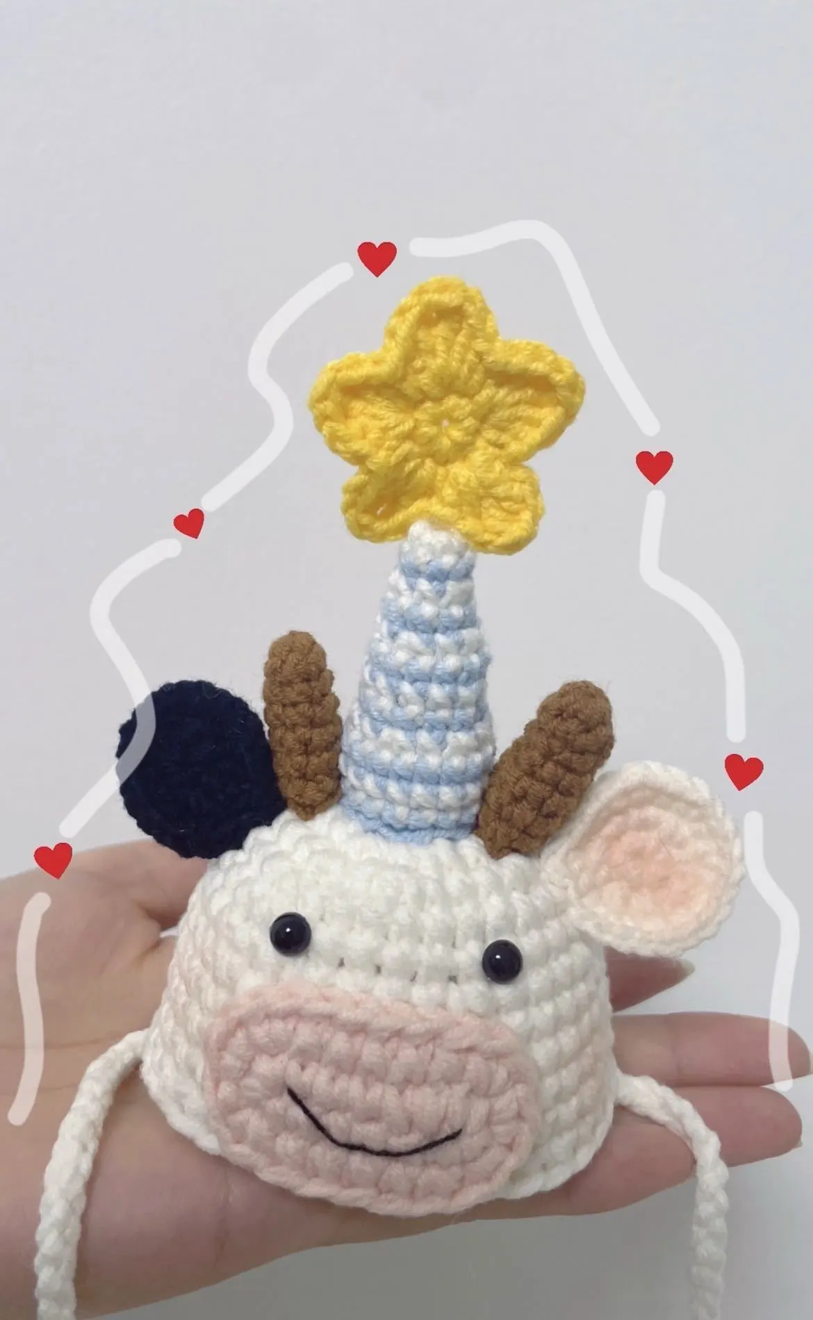 可爱的小奶牛生日帽完工✌️, a crochet project shared by 杨桃
