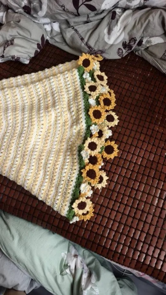 缤纷花束毯, a crochet project shared by 花蕾