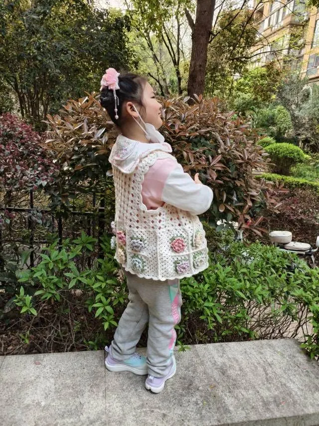 云朵马甲, a crochet project shared by 天使爱美丽