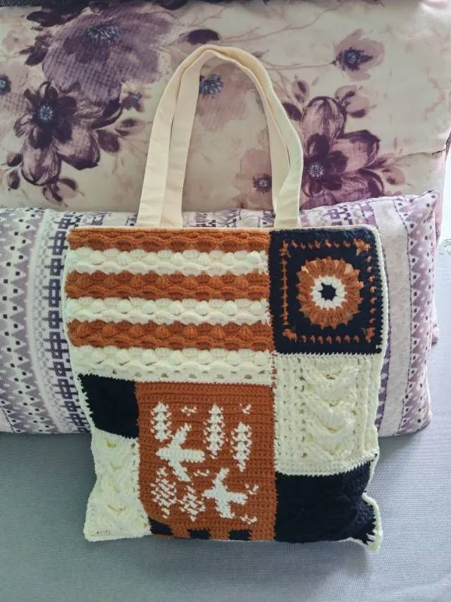 咖色系飞鸟拼布风单肩包, a crochet project shared by 云的声音