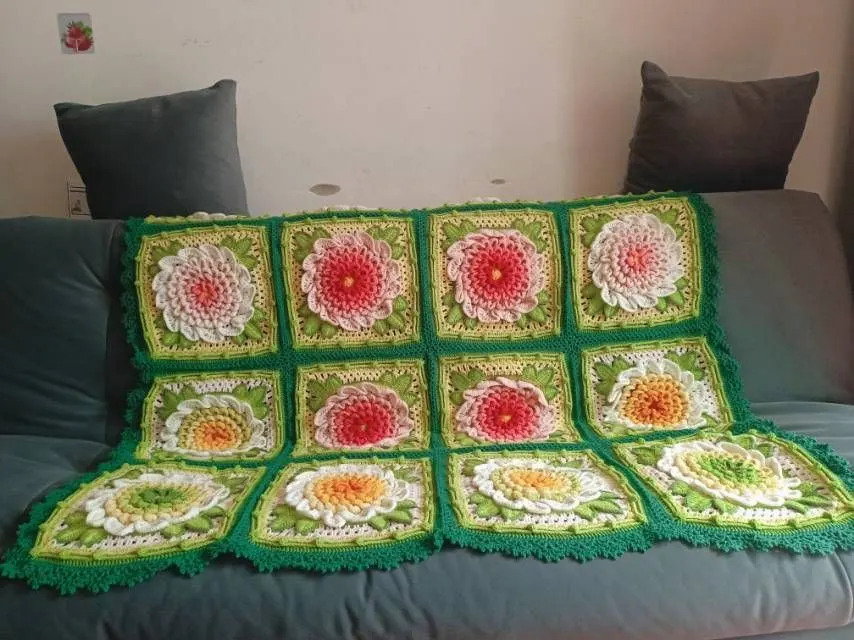 富贵花开毯子, a crochet project shared by 六月🍀