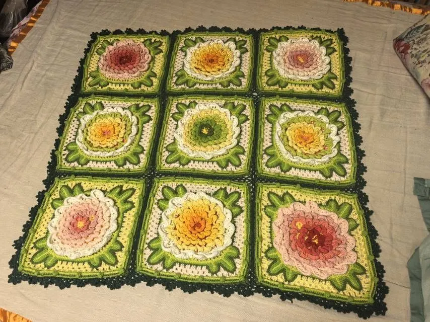 盖毯, a crochet project shared by 生如夏花