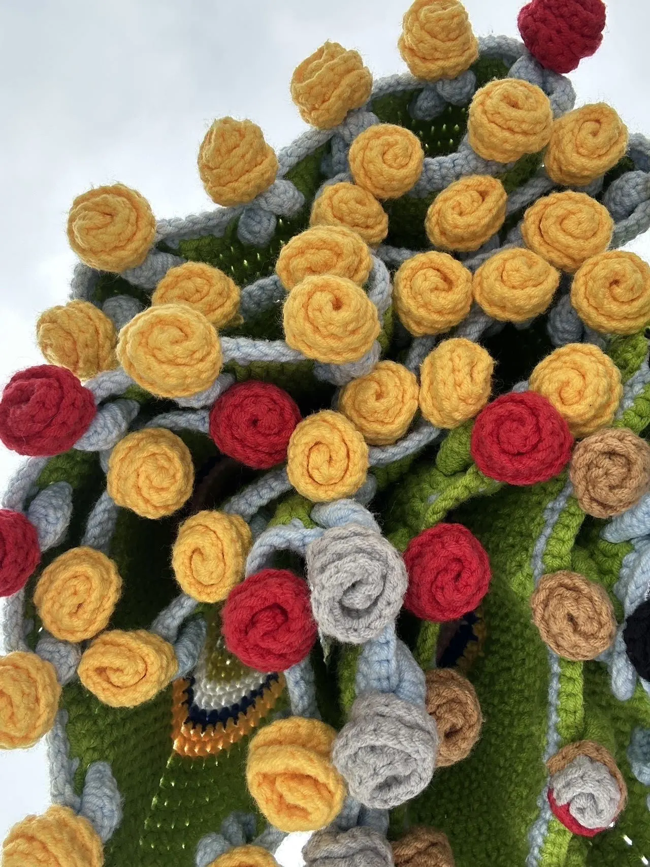 余线钩织玫瑰毯, a crochet project shared by Mandy