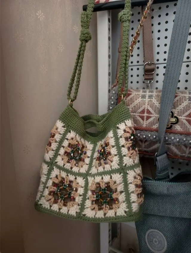 包带换成可调节的了, a crochet project shared by 微信用户