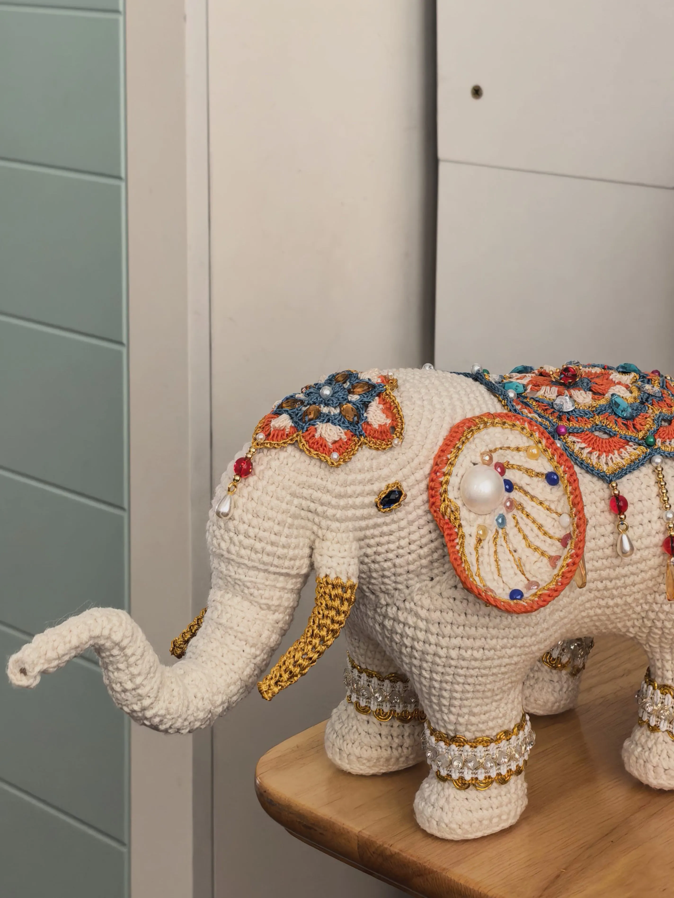 终于完成这只小象啦！, a crochet project shared by 娜子布丁