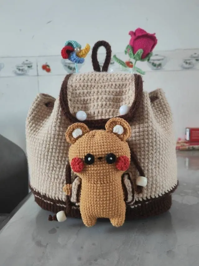 交作业啦, a crochet project shared by 晚风拂面.