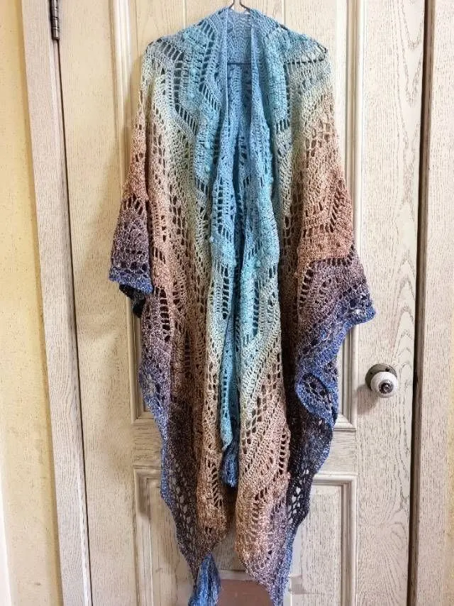 生如夏花这个线接头也太明显了, a crochet project shared by 肉肉不肉
