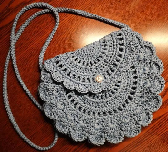 复古花样小单肩包, a crochet project shared by 钩钩织织的猫猫酱