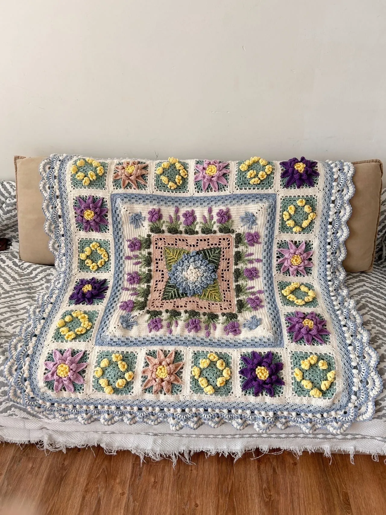初夏花园毯, a crochet project shared by 砧板上的鱼头