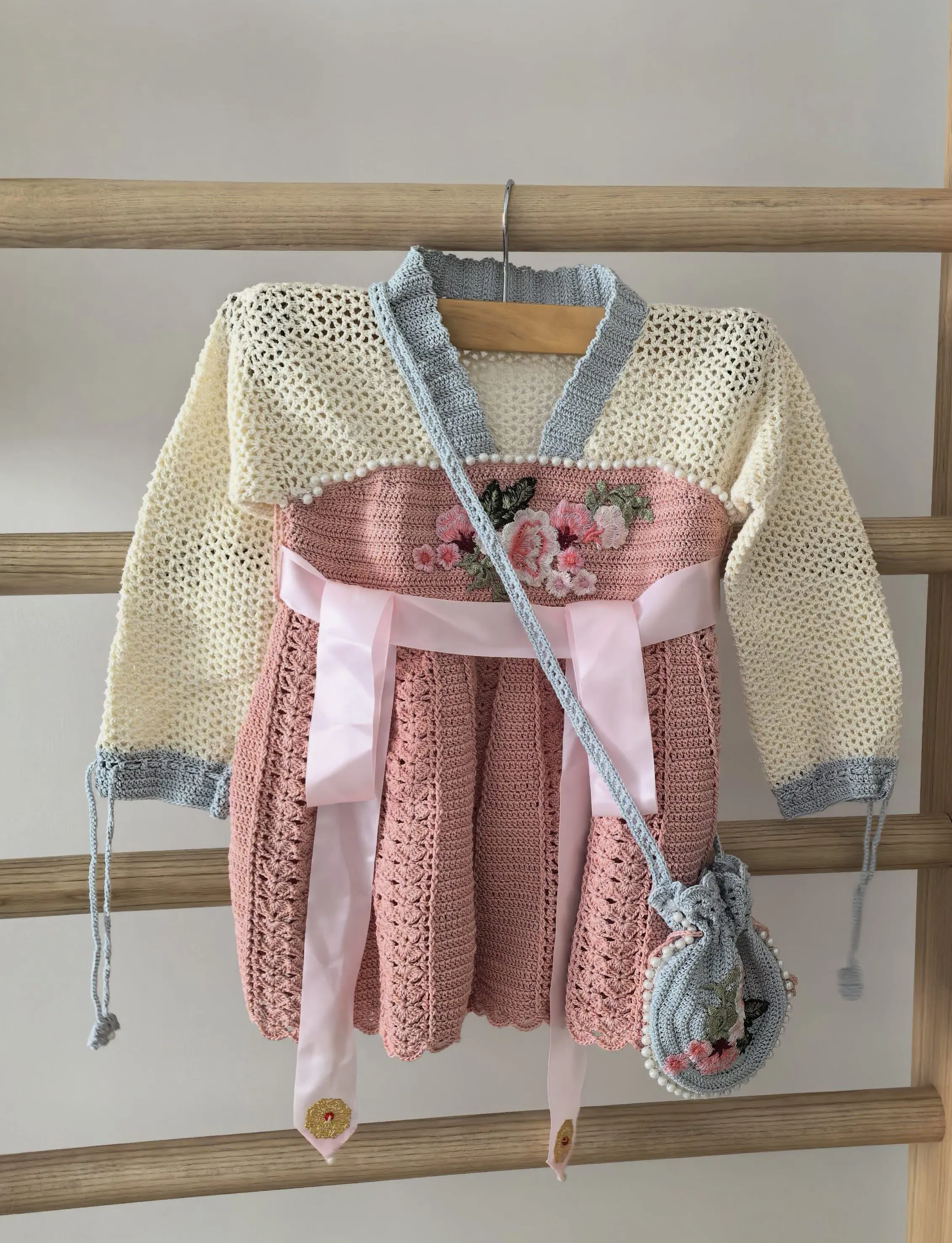 花溪襦裙, a crochet project shared by Iris_lp